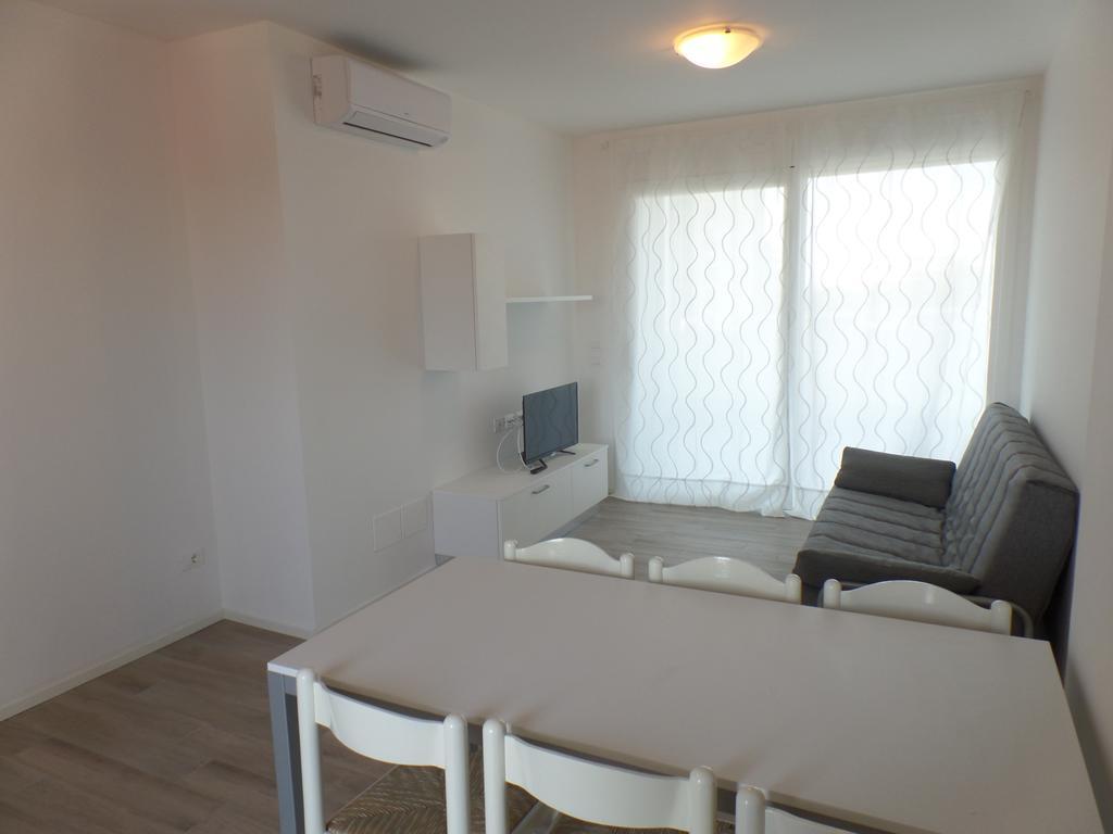 Condominio Giardino Бибионе Экстерьер фото